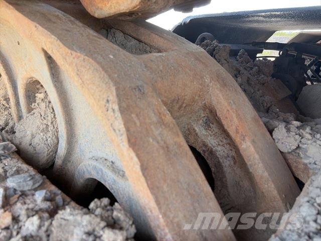 Hitachi EX3600-6 Crawler excavators