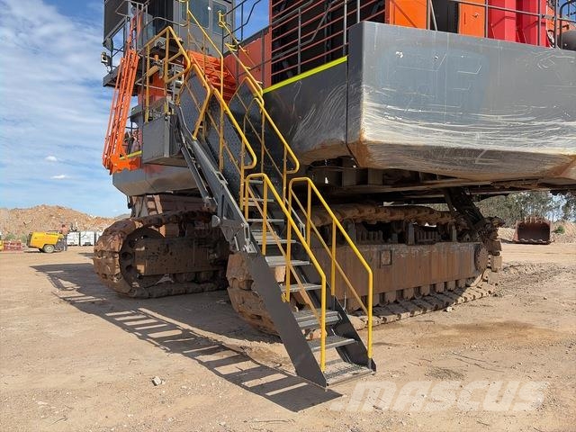 Hitachi EX3600-6 Crawler excavators
