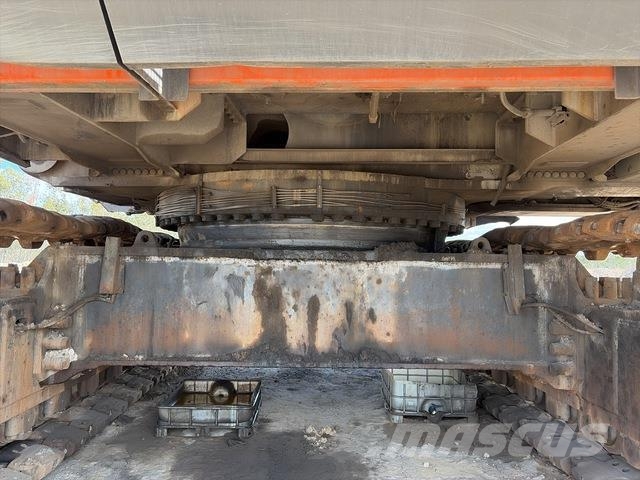 Hitachi EX3600-6 Crawler excavators