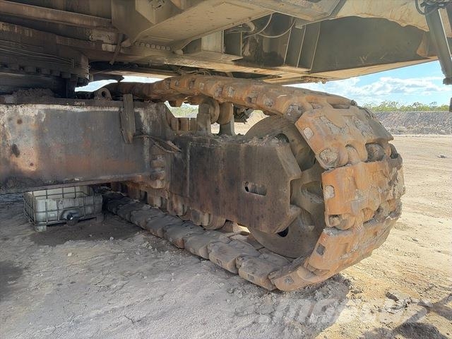 Hitachi EX3600-6 Crawler excavators