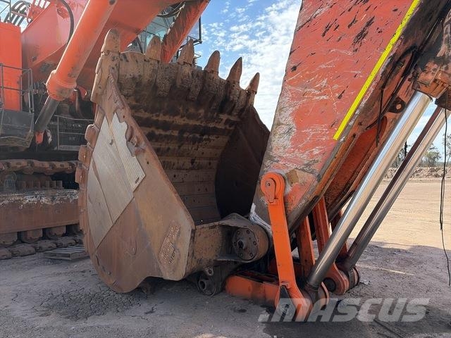 Hitachi EX3600-6 Crawler excavators