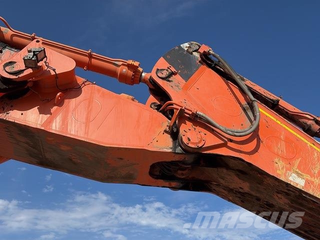 Hitachi EX3600-6 Crawler excavators