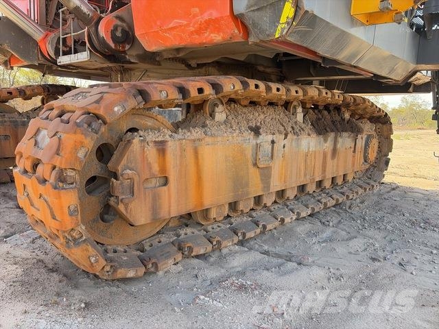 Hitachi EX3600-6 Crawler excavators