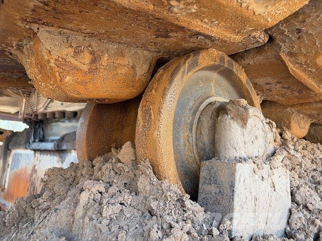 Hitachi EX3600-6 Crawler excavators