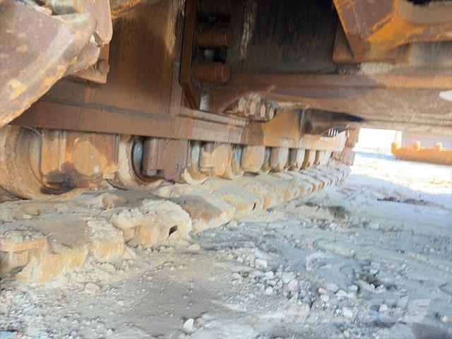 Hitachi EX3600-6 Crawler excavators