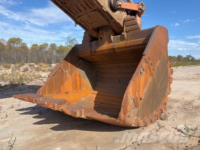 Hitachi EX3600-6 Crawler excavators