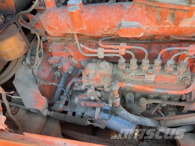 Hitachi LX80 Фронтальные погрузчики