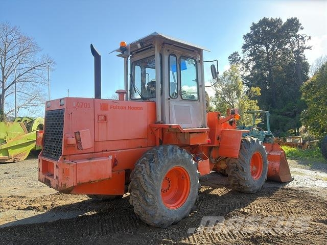 Hitachi LX80 Фронтальные погрузчики