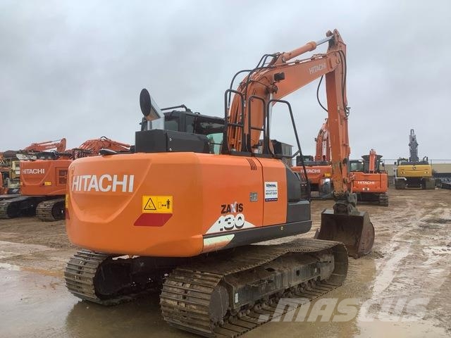 Hitachi ZX130-6N Kāpurķēžu ekskavatori