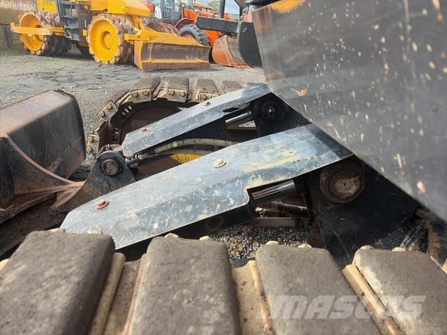 Hitachi ZX135US-5B Crawler excavators
