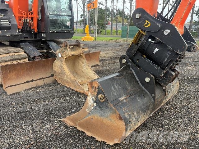 Hitachi ZX135US-5B Crawler excavators