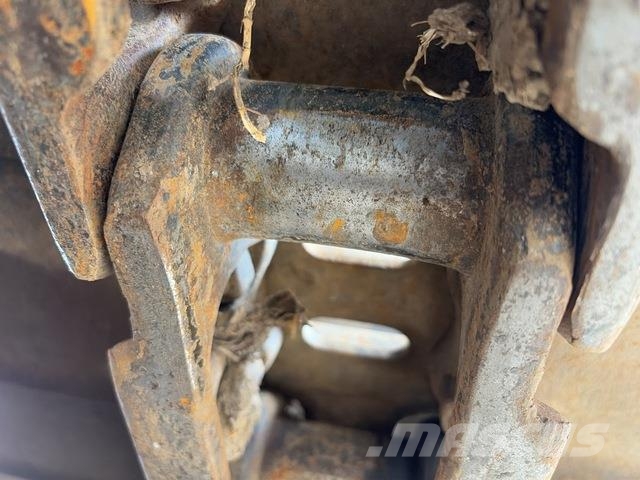 Hitachi ZX135US-6 Excavadoras de cadenas