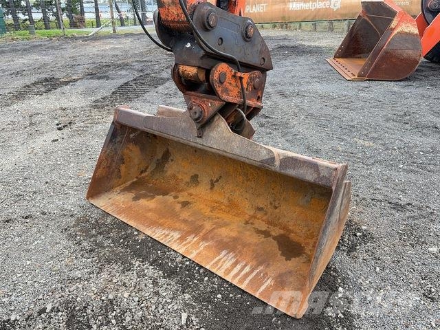 Hitachi ZX135US-6 Excavadoras de cadenas