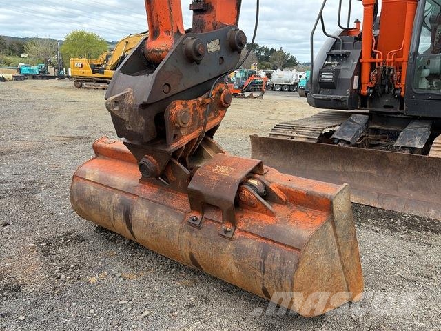 Hitachi ZX135US-6 Excavadoras de cadenas