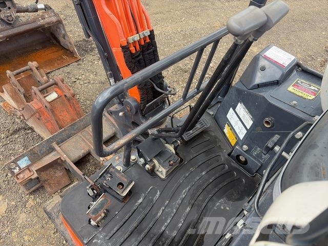 Hitachi ZX17U-5A Minibagger < 7t