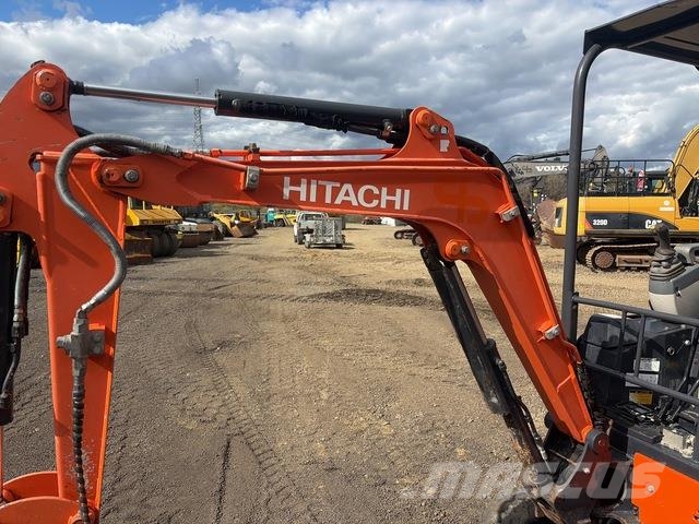 Hitachi ZX17U-5A Mini excavatoare < 7t