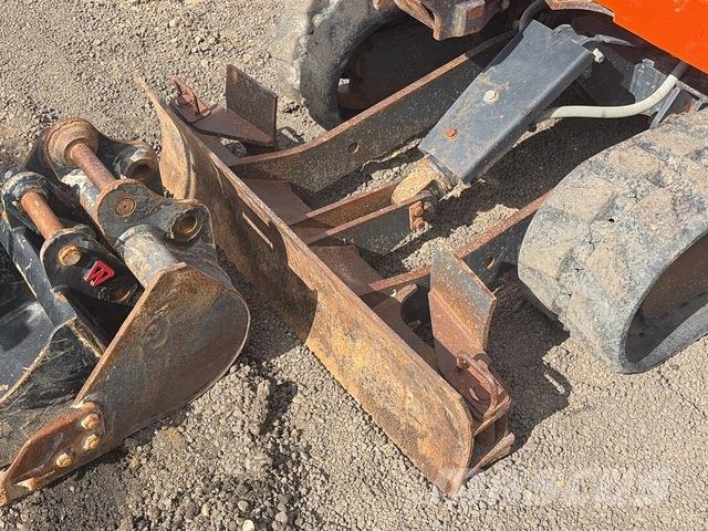 Hitachi ZX17U-5A Mini excavatoare < 7t