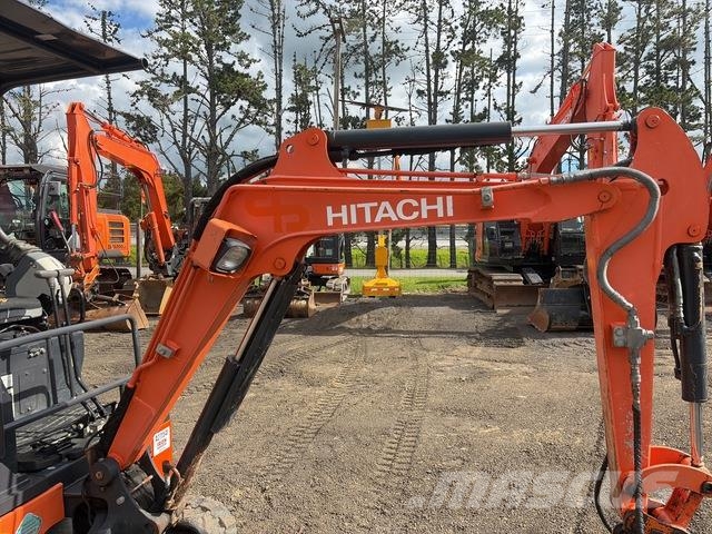 Hitachi ZX17U-5A Mini excavatoare < 7t