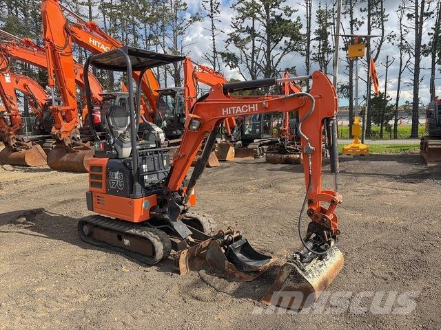 Hitachi ZX17U-5A Mini excavatoare < 7t