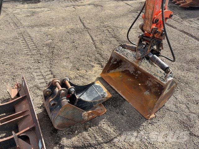 Hitachi ZX17U-5A Mini excavatoare < 7t