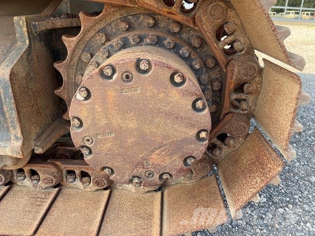Hitachi ZX200-3 大型油圧ショベル12t以上（パワーショベル・ユンボ）