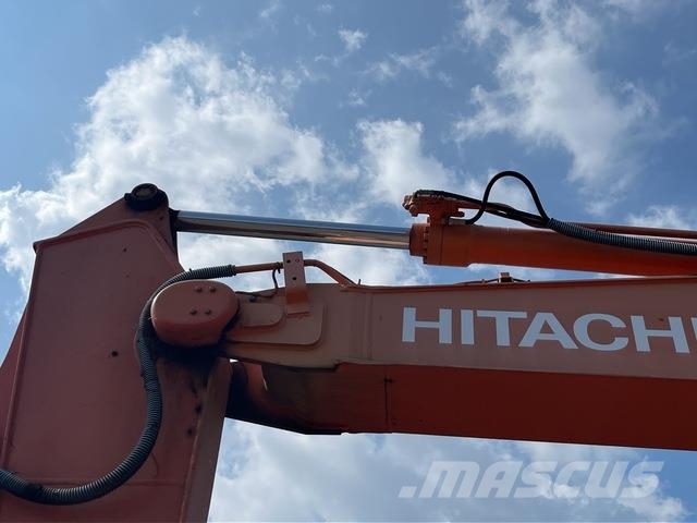 Hitachi ZX200-3 大型油圧ショベル12t以上（パワーショベル・ユンボ）