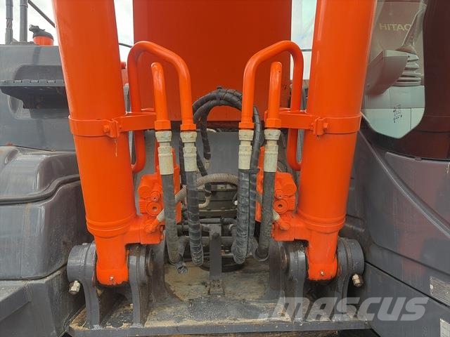 Hitachi ZX200LC-5G Raupenbagger