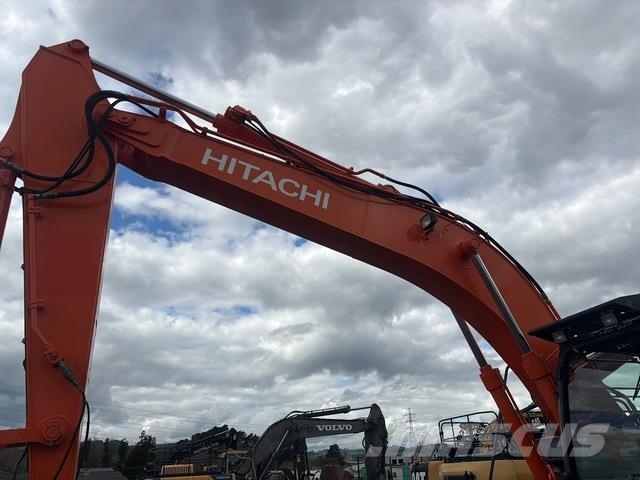 Hitachi ZX200LC-5G Raupenbagger