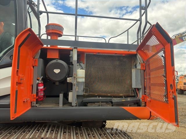 Hitachi ZX200LC-5G Raupenbagger