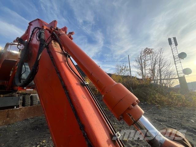 Hitachi ZX210W Hjulgravere