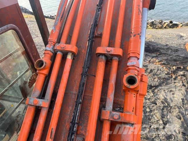 Hitachi ZX210W Hjulgravere
