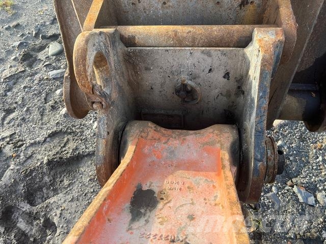 Hitachi ZX210W Hjulgravere