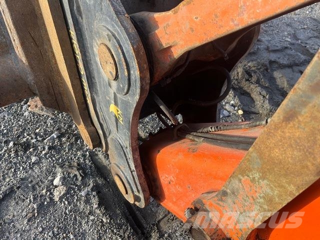Hitachi ZX210W Hjulgravere