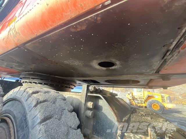Hitachi ZX210W Hjulgravere