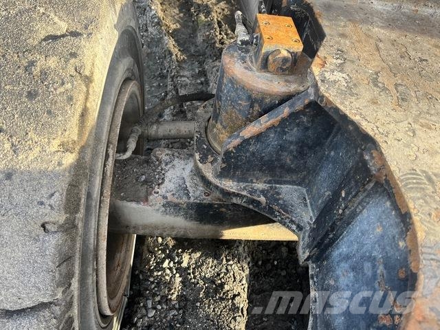 Hitachi ZX210W Hjulgravere