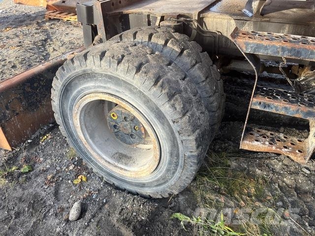 Hitachi ZX210W Hjulgravere