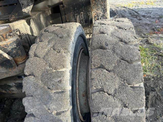 Hitachi ZX210W Hjulgravere