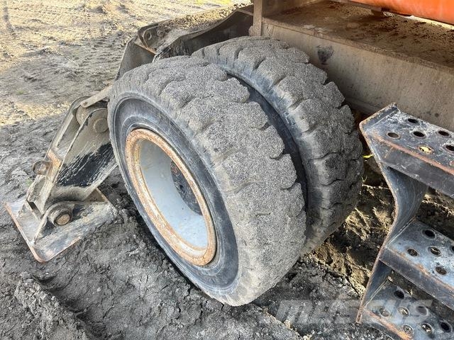 Hitachi ZX210W Hjulgravere