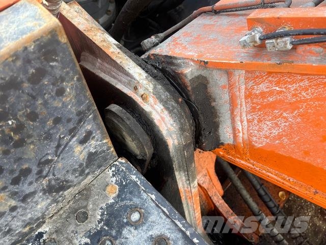 Hitachi ZX210W Hjulgravere