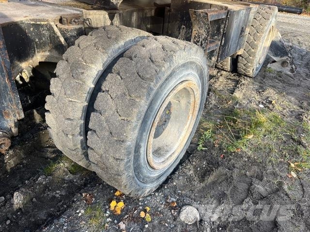 Hitachi ZX210W Hjulgravere