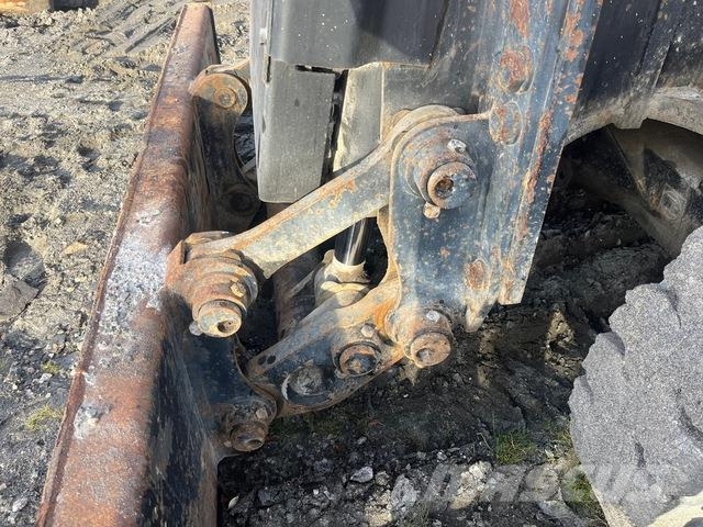 Hitachi ZX210W Hjulgravere
