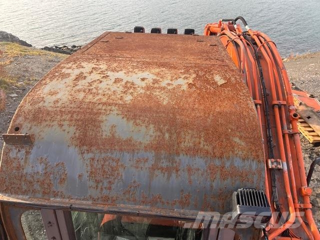 Hitachi ZX210W Hjulgravere