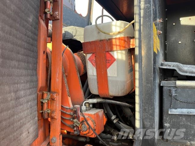 Hitachi ZX210W Hjulgravere