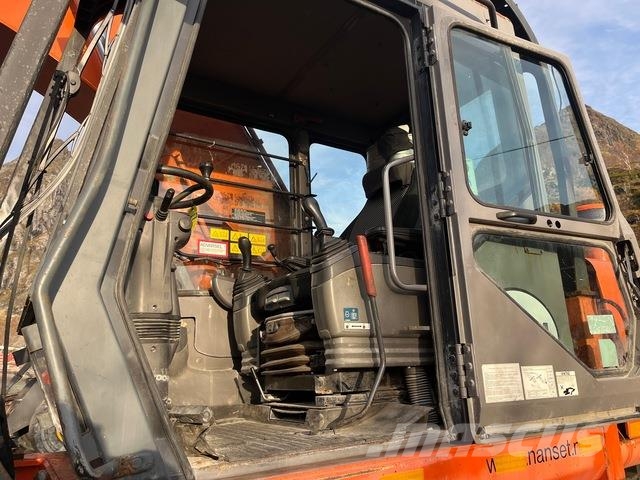 Hitachi ZX210W Hjulgravere