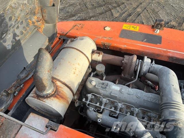 Hitachi ZX210W Hjulgravere