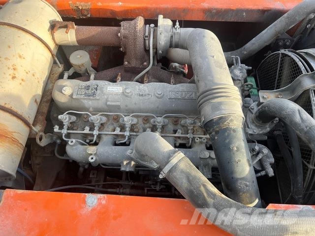 Hitachi ZX210W Hjulgravere