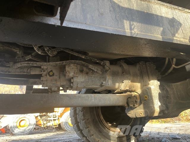 Hitachi ZX210W Hjulgravere