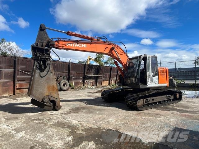 Hitachi ZX225USLC-3 Escavadoras de rastos
