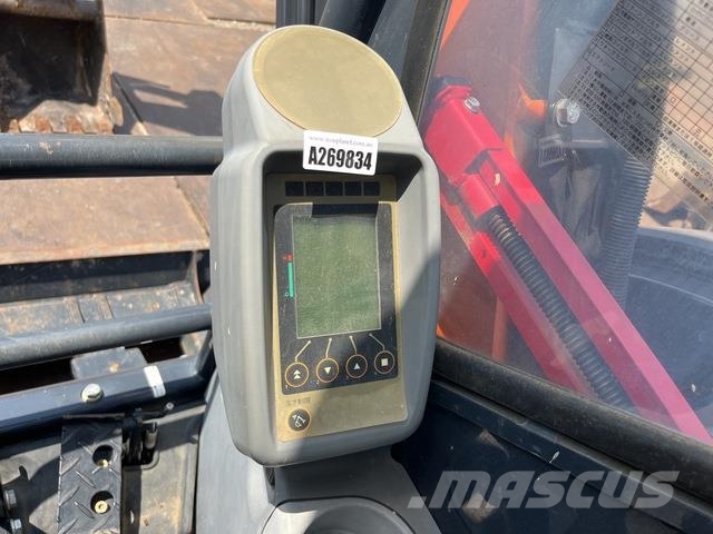 Hitachi ZX30UR-5B 소형 굴삭기 7톤 미만