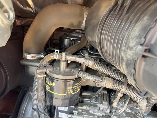 Hitachi ZX30UR-5B 소형 굴삭기 7톤 미만